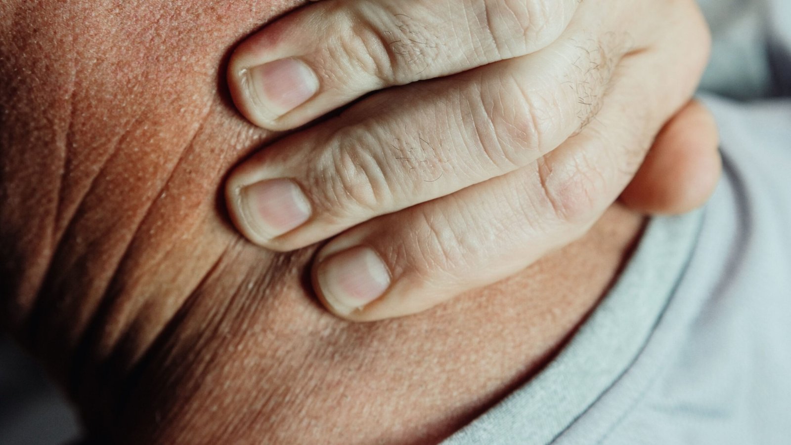 Coluna Inflamada: o que pode ser, sintomas e como buscar alívio