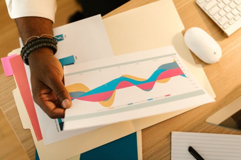 Dor no punho ao realizar movimentos repetitivos: quando investigar